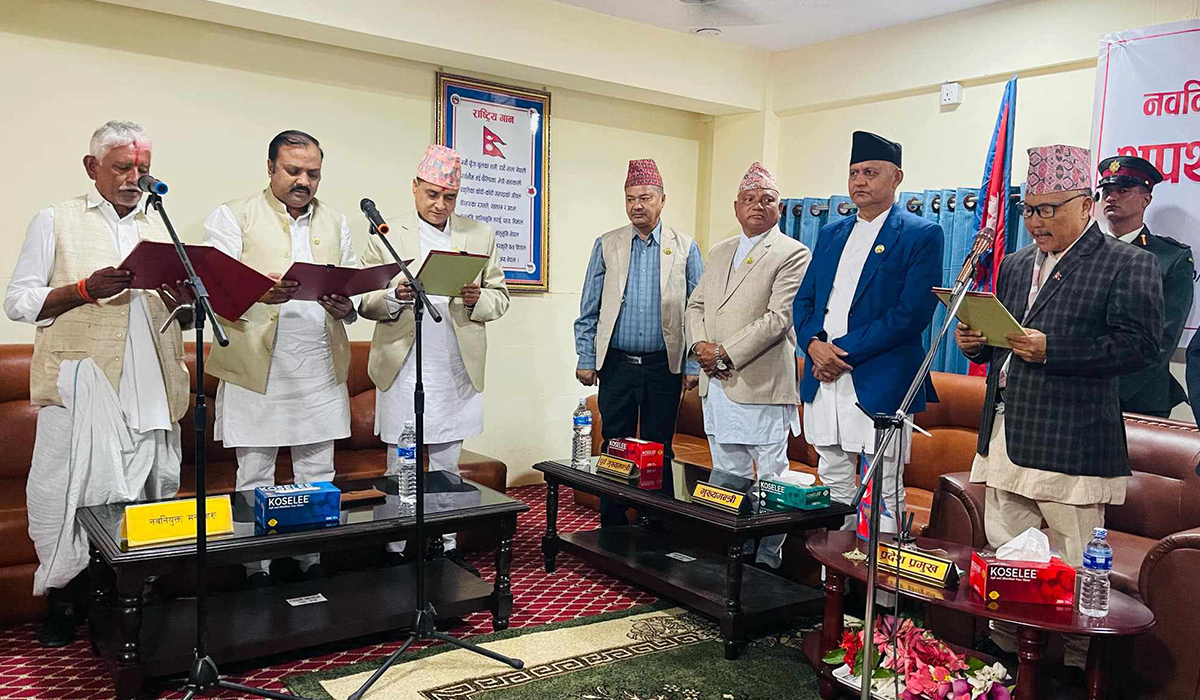 लुम्बिनीमा मन्त्रीपरिषद् विस्तार, तीन मन्त्रीले लिए सपथ